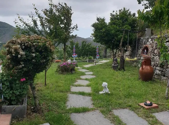 Ca' Olivella Villa *